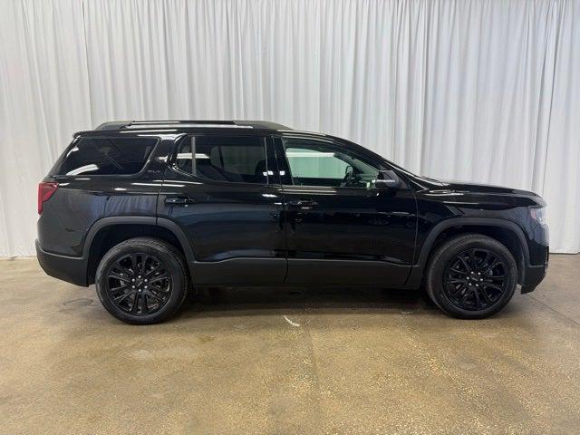 2022 GMC Acadia AWD SLT