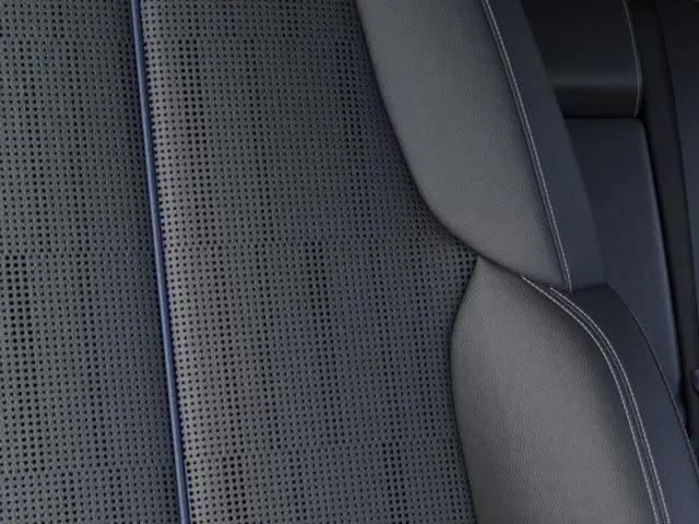 2026 Cadillac iQ V-Series w/1SV
