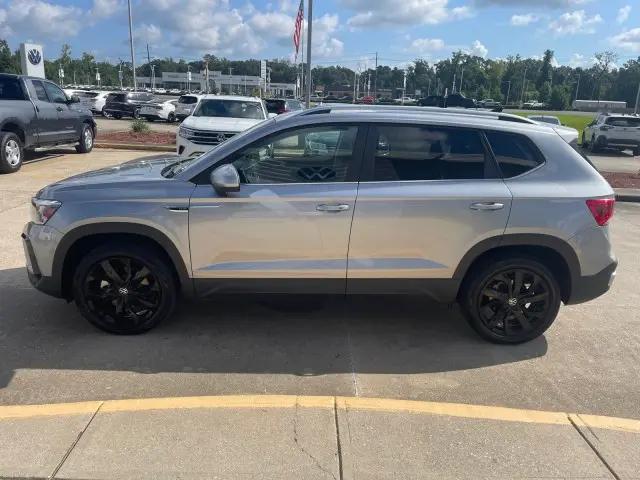 2024 Volkswagen Taos 1.5T SE