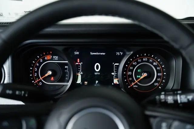 2025 Jeep Wrangler 4-Door Summit 4x4