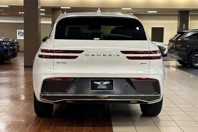 2026 Genesis GV70 2.5T Advanced