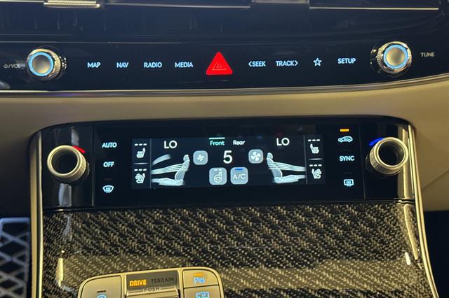 2026 Genesis GV70 3.5T Sport Prestige