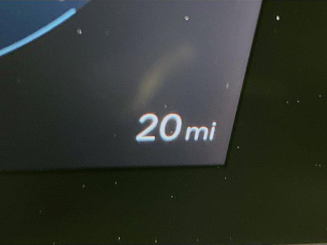 2026 Hyundai Santa Fe Limited - Photo 17