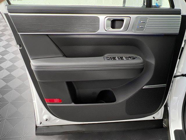 2026 Hyundai Santa Fe Limited - Photo 19