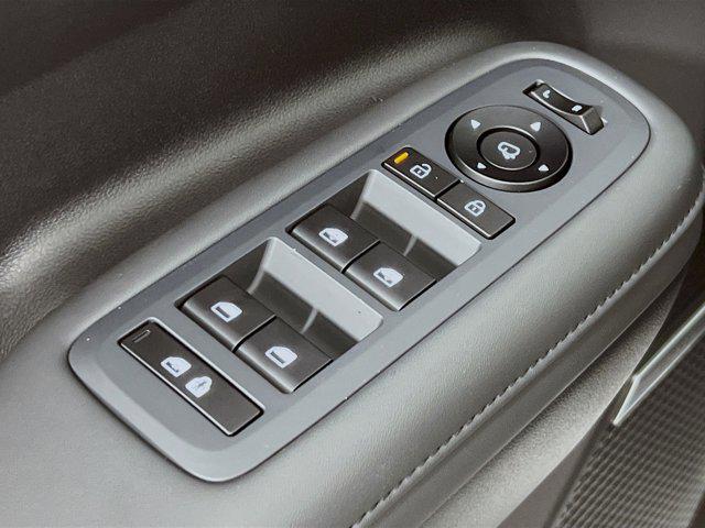 2026 Hyundai Santa Fe Limited - Photo 20
