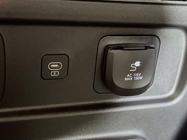 2026 Hyundai Santa Fe Limited - Photo 29
