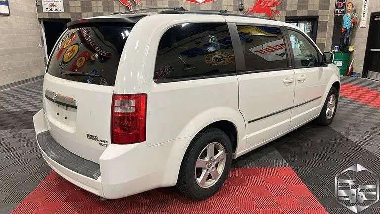 2010 Dodge Grand Caravan SXT