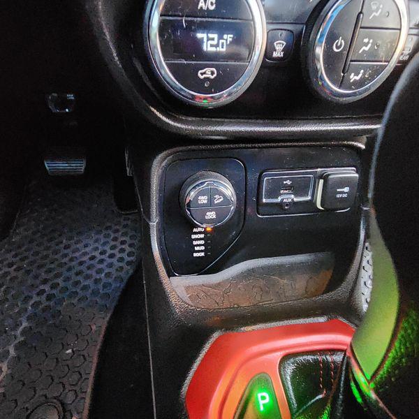 2016 Jeep Renegade Trailhawk