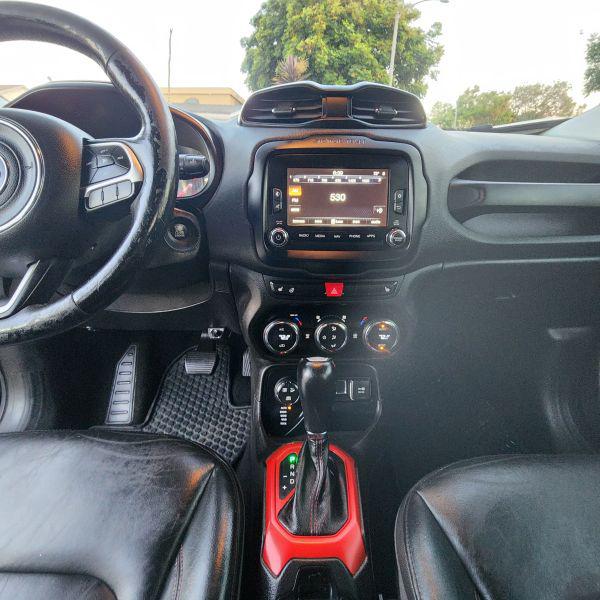 2016 Jeep Renegade Trailhawk