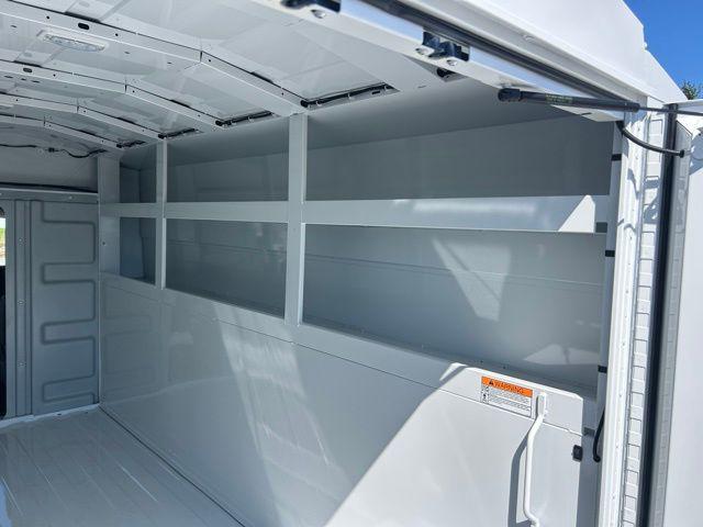 2025 Chevrolet Express Cutaway Work Van