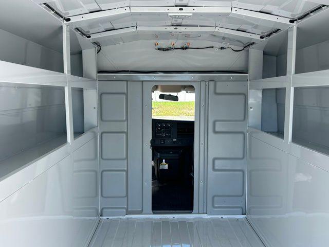 2025 Chevrolet Express Cutaway Work Van
