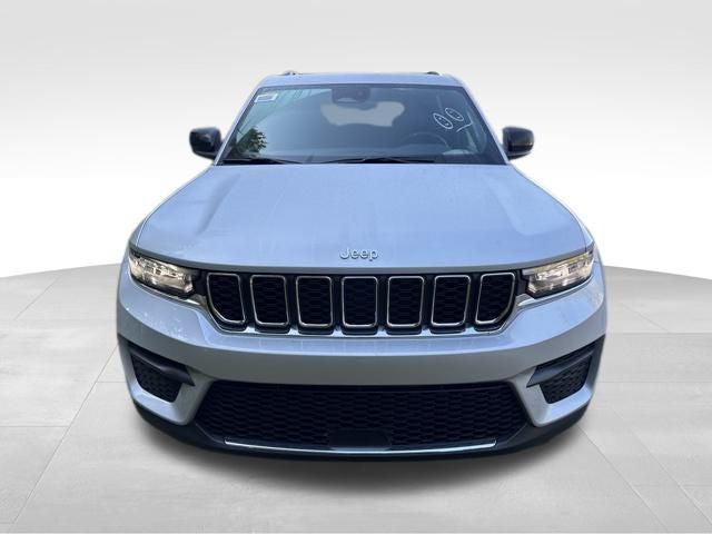 2025 Jeep Grand Cherokee GRAND CHEROKEE LAREDO X 4X4 2025 Jeep Grand Cherokee GRAND CHEROKEE LAREDO X 4X4