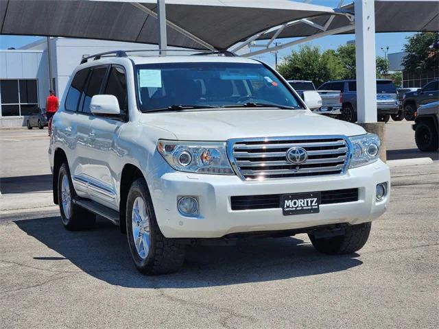 2015 Toyota Land Cruiser V8