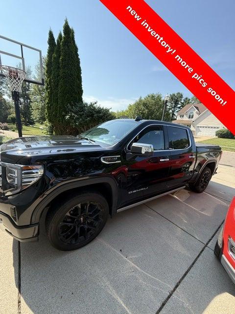 2023 GMC Sierra 1500 4WD Crew Cab Short Box Denali