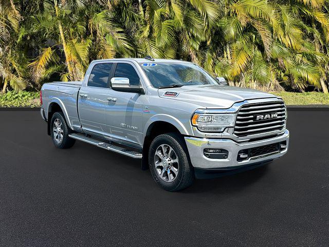 2019 RAM 3500 Longhorn Crew Cab 4x4 64 Box 2019 RAM 3500 Longhorn Crew Cab 4x4 64 Box