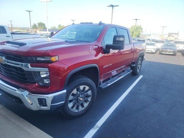2024 Chevrolet Silverado 2500HD 4WD Crew Cab Standard Bed LT