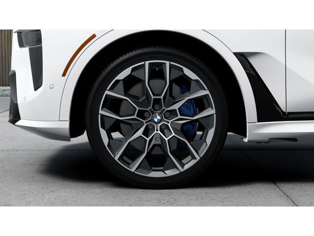 2026 BMW X7 M60i