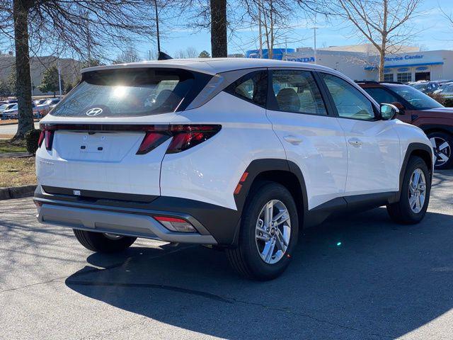 2025 Hyundai Tucson SE