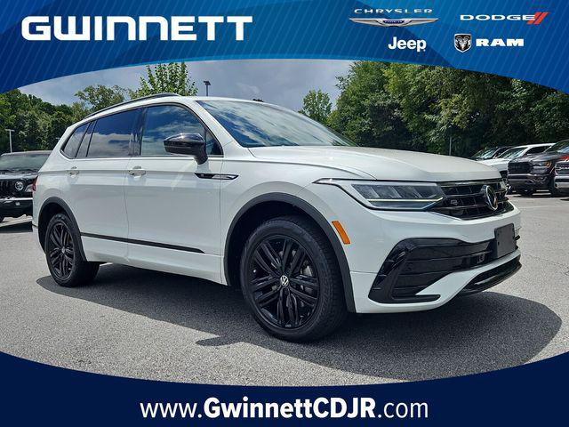 2022 Volkswagen Tiguan 2.0T SE R-Line Black