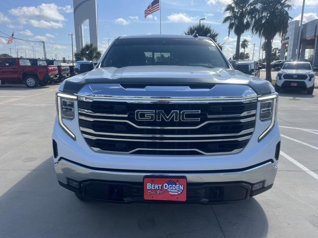 2022 GMC Sierra 1500 2WD Crew Cab Short Box SLT
