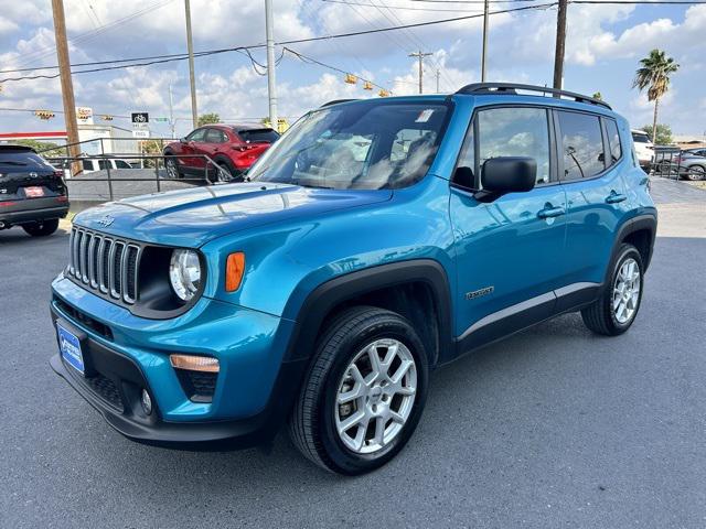 2022 Jeep Renegade Latitude 4x4 2022 Jeep Renegade Latitude 4x4