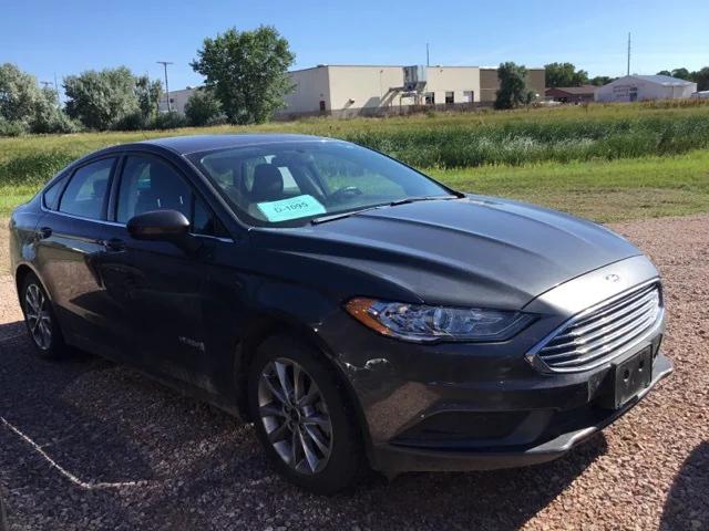 2017 Ford Fusion Hybrid SE