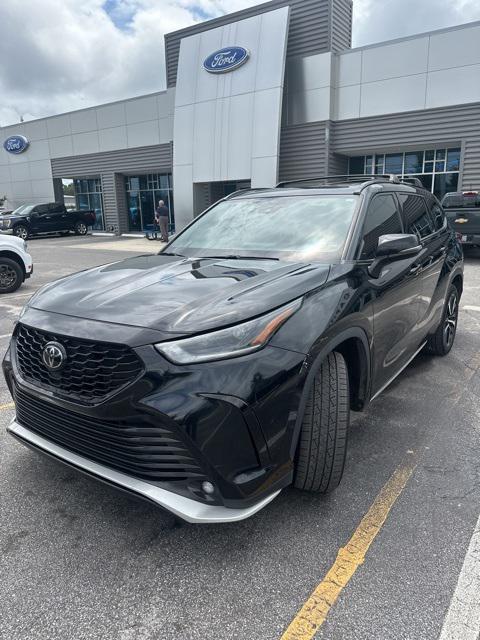 2022 Toyota Highlander XSE