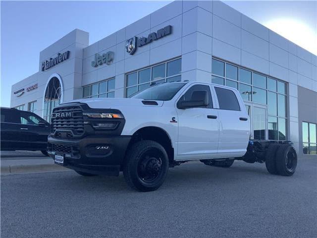 2026 RAM Ram 3500 Chassis Cab RAM 3500 TRADESMAN CREW CAB CHASSIS 4X4 60 CA