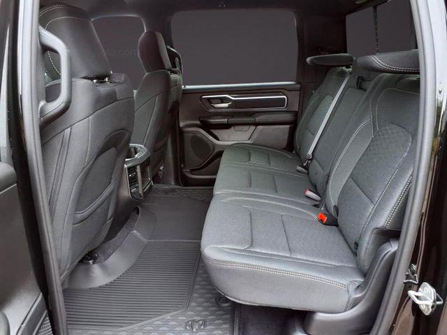 2025 Ram 1500 Big Horn Crew Cab 4x4 5'7" Box
