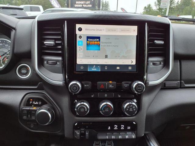 2025 Ram 1500 Big Horn Crew Cab 4x4 5'7" Box