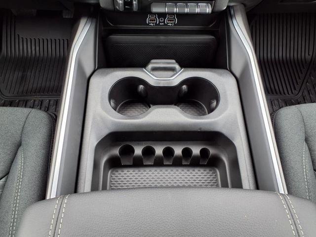 2025 Ram 1500 Big Horn Crew Cab 4x4 5'7" Box