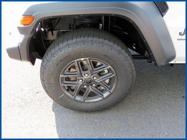 2025 Jeep Wrangler 4-Door Summit 4x4
