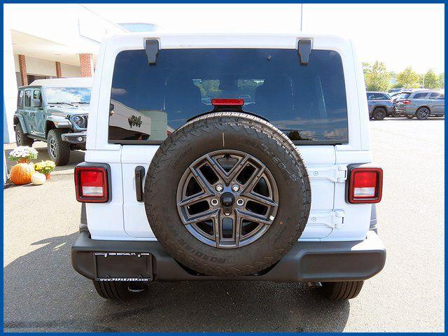 2025 Jeep Wrangler 4-Door Summit 4x4