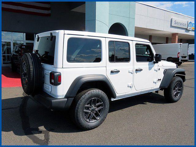 2025 Jeep Wrangler 4-Door Summit 4x4