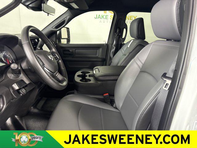 2025 Ram 2500 Tradesman Crew Cab 4x4 64 Box