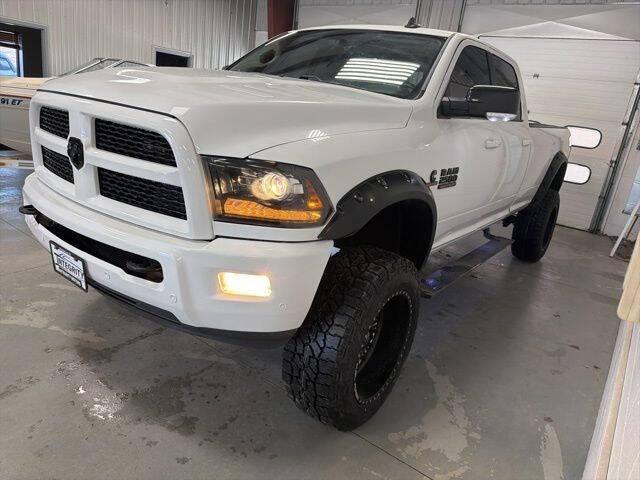 2017 Ram 2500 Laramie Crew Cab 4x4 8' Box