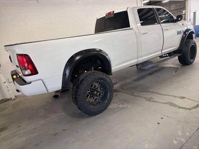 2017 Ram 2500 Laramie Crew Cab 4x4 8' Box