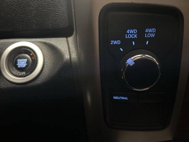 2017 Ram 2500 Laramie Crew Cab 4x4 8' Box