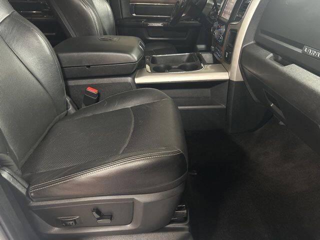 2017 Ram 2500 Laramie Crew Cab 4x4 8' Box