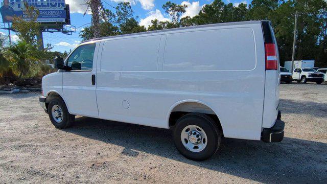 2025 Chevrolet Express Cargo Van RWD 2500 Regular Wheelbase WT