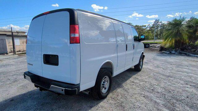2025 Chevrolet Express Cargo Van RWD 2500 Regular Wheelbase WT