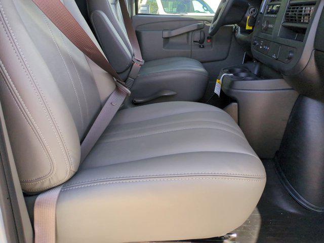 2025 Chevrolet Express Cargo Van RWD 2500 Regular Wheelbase WT