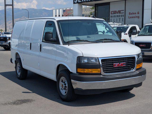 2025 GMC Savana Cargo RWD 2500 Regular Wheelbase Work Van