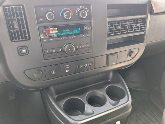 2025 GMC Savana Cargo RWD 2500 Regular Wheelbase Work Van