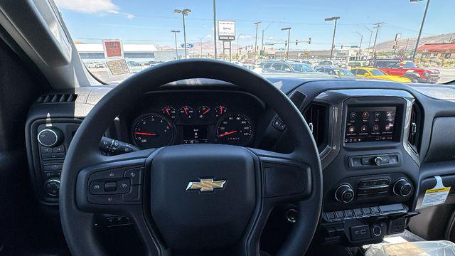 2025 Chevrolet Silverado 2500HD 4WD Double Cab Long Bed Work Truck