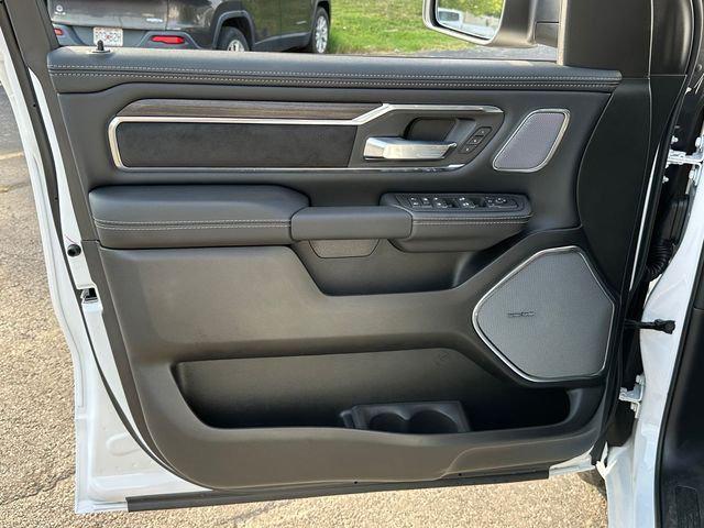 2026 Ram 1500 Laramie Crew Cab 4x4 5'7" Box