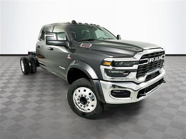 2026 RAM Ram 4500 Chassis Cab RAM 4500 BIG HORN CHASSIS CREW CAB 4X4 60 CA 2026 RAM Ram 4500 Chassis Cab RAM 4500 BIG HORN CHASSIS CREW CAB 4X4 60 CA