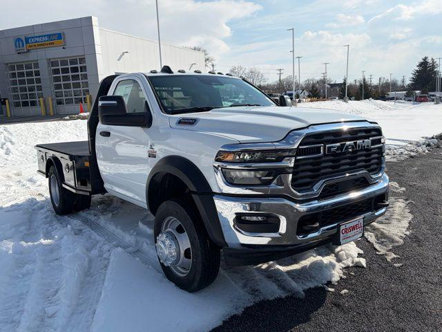 2026 RAM 5500 Chassis RAM 5500 TRADESMAN CHASSIS REGULAR CAB 4X4 60 CA
