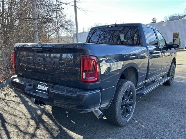 2026 Ram 3500 Big Horn Crew Cab 4x4 6'4" Box