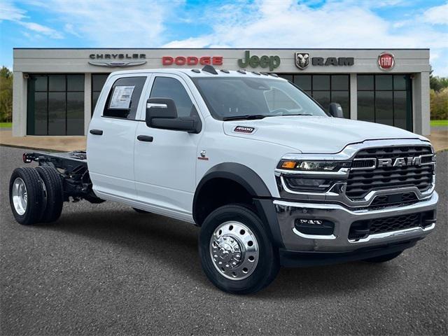 2026 RAM Ram 4500 Chassis Cab RAM 4500 TRADESMAN CHASSIS CREW CAB 4X4 60 CA 2026 RAM Ram 4500 Chassis Cab RAM 4500 TRADESMAN CHASSIS CREW CAB 4X4 60 CA
